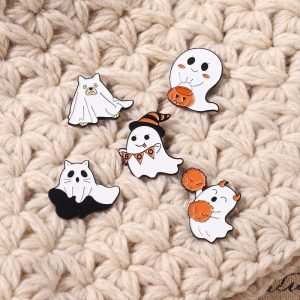 Custom Buy Halloween Pin Badge Realistic Photo- CustomBlitz.com