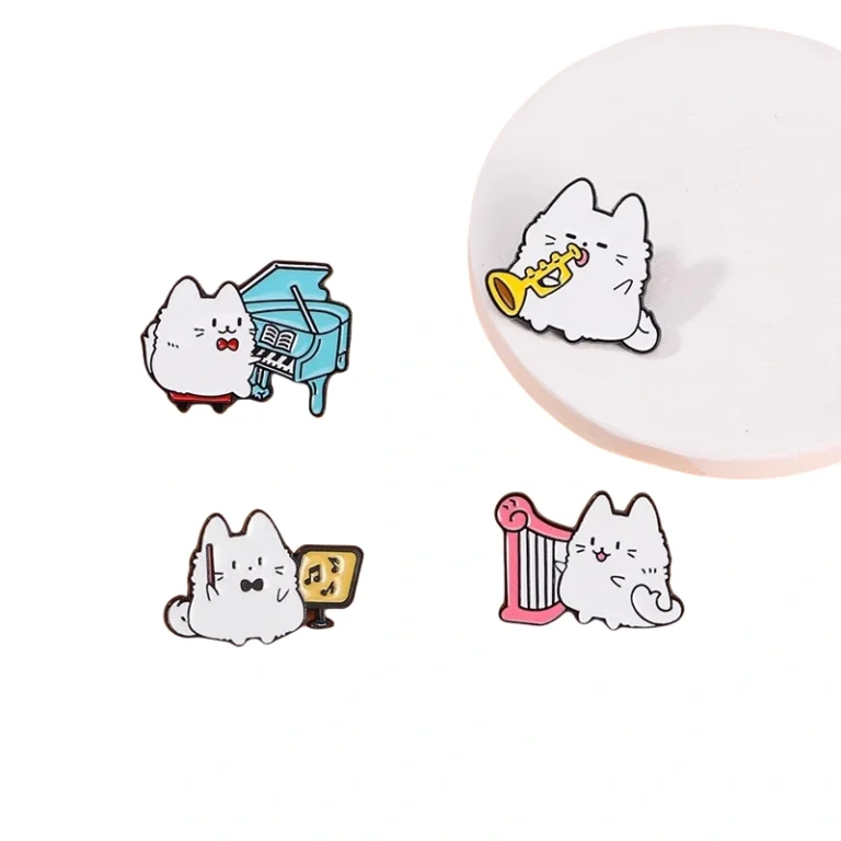 Custom Buy music Cat Conductor Pins Badge Usage Scenarios- CustomBlitz