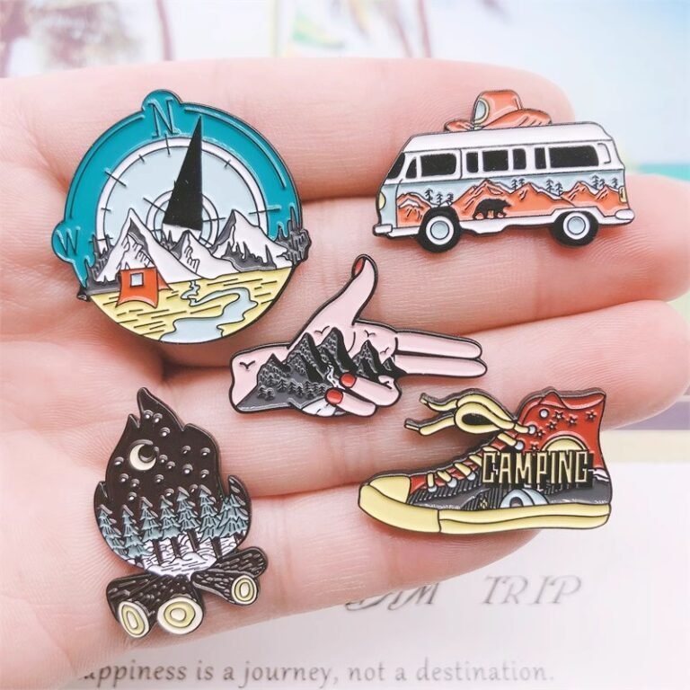 Custom Buy Outdoor Lovers & Collectors Pins Badge Usage Scenarios- CustomBlitz